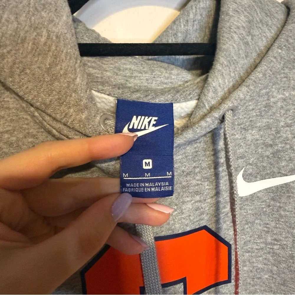 NIKE Syracuse University Gray Logo Hoodie Medium
